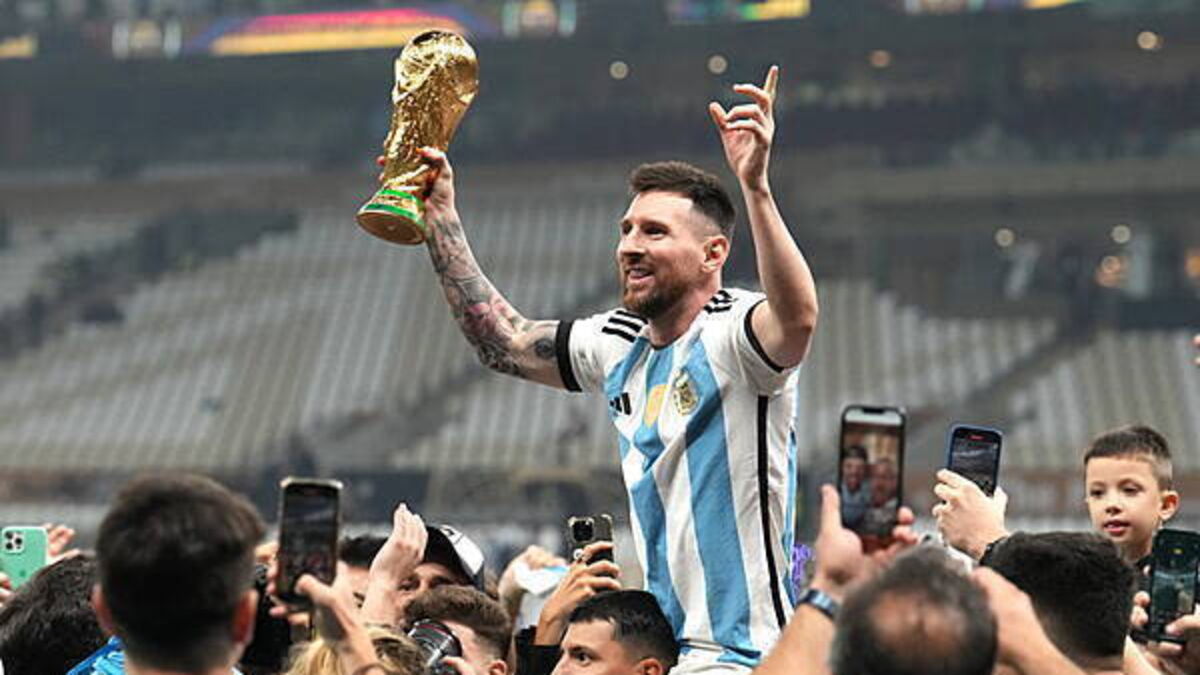 Messi announces departure from Argentina national team