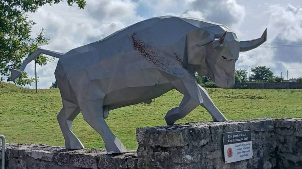 Striking new bull sculpture celebrates Roscommon's ancient heritage