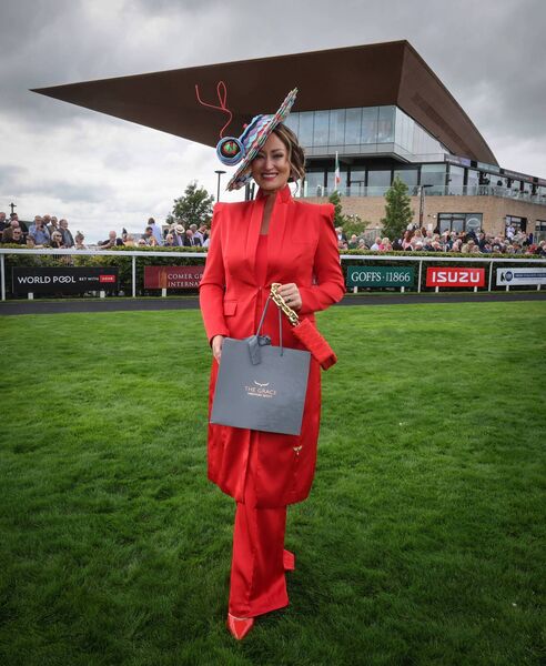 Laura Hanlon from Roscommon crowned Best Dressed at The Curragh's final style competition of the year. Pic: Lorraine O'Sullivan