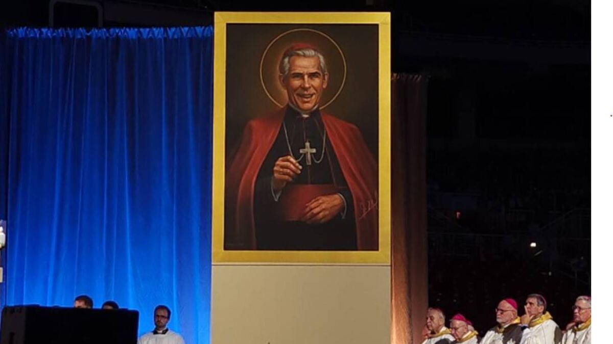 Watch: Grandson of Roscommon emigrants moves one step away from sainthood