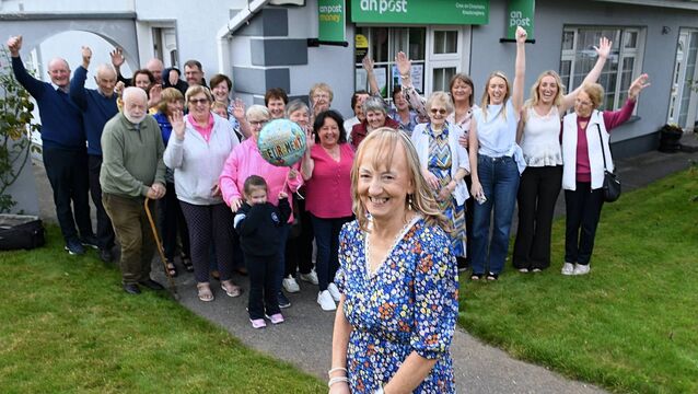 <p>Knockcroghery says a fond farewell to its beloved post mistress of 40 years, Mary Fitzgerald Dolan. Pic: Gerard O'Loughlin</p>