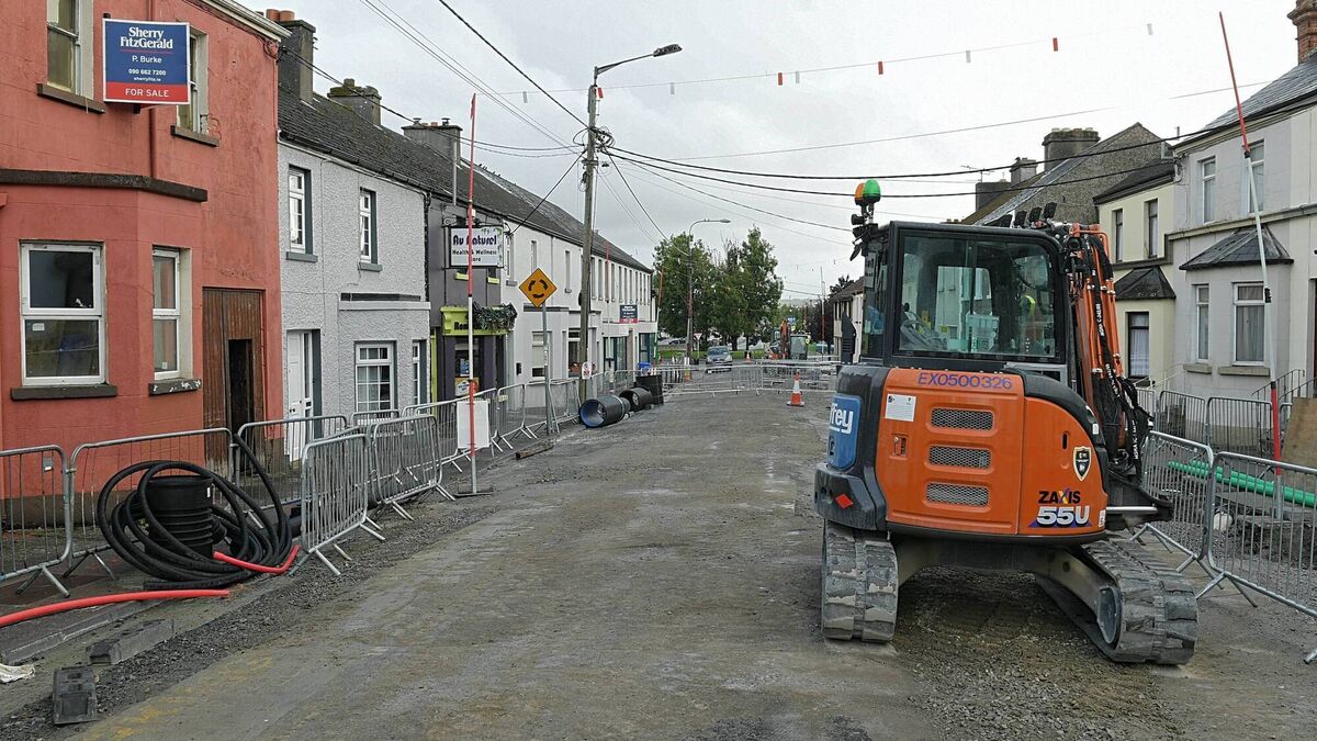 Noise barriers to be installed following complaint over public realm works in Roscommon