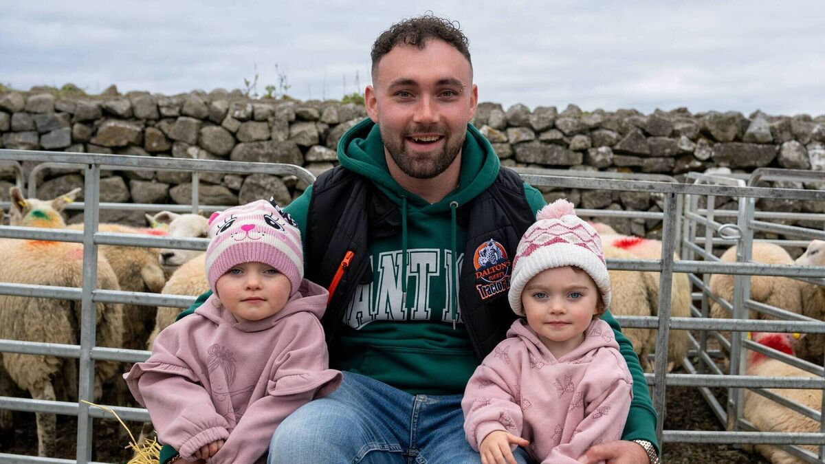 Local Notes: Recent bereavements, Creative Sessions, GAA Presentation 